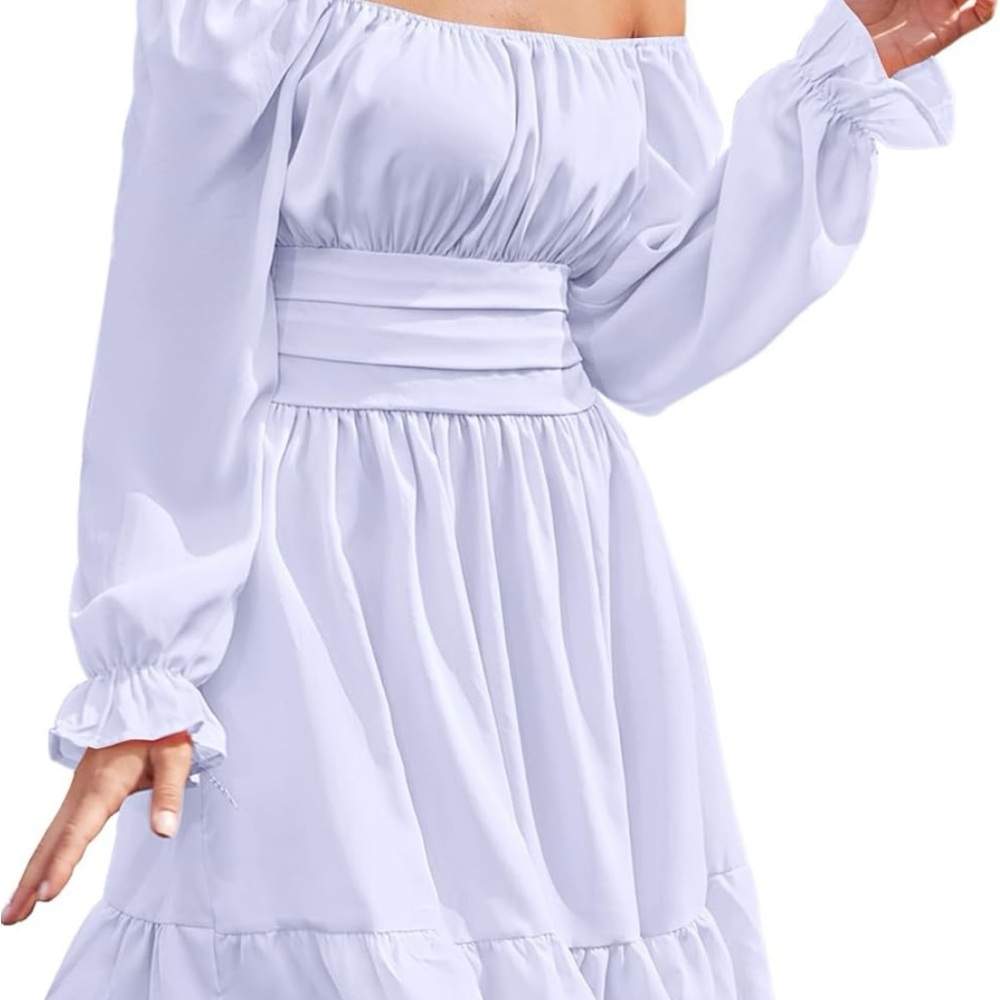 Chic Off-Shoulder Long Sleeve Dress in White